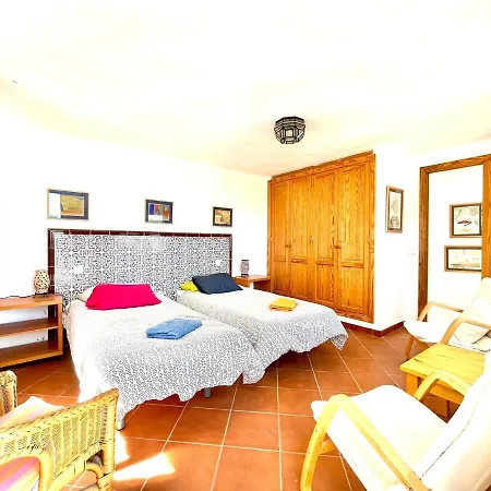 Apartamento D, Wifi, Piscina Con Vista Espectacular Uga