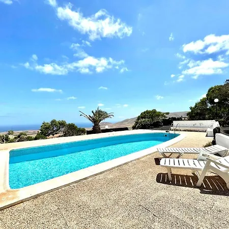 Apartamento D, Wifi, Piscina Con Vista Espectacular