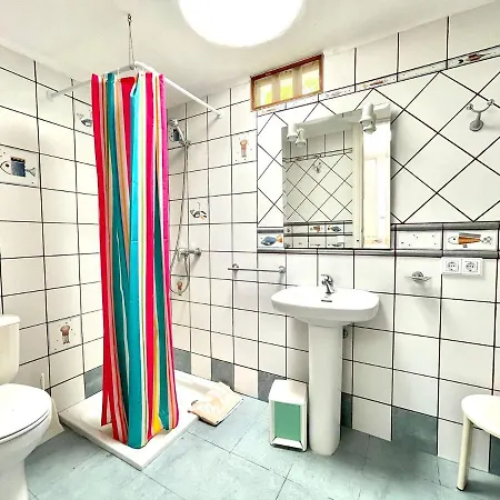 Apartamento Apartamento D, Wifi, piscina con vista espectacular *